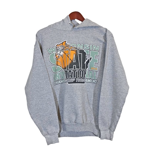 WISCONSIN State Invitational Championship Tournament 2014 Hoodie Size S - Picture 1 of 4